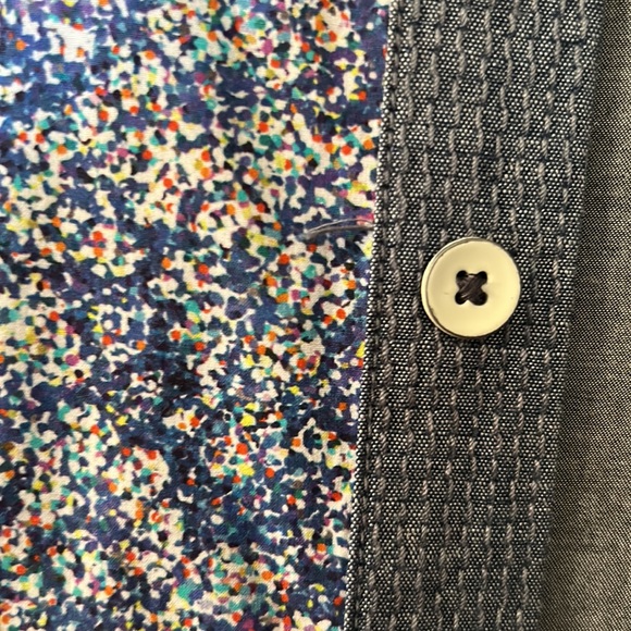 Robert Graham Tailored fit 3X Blue Chambray with Floral front - Picture 8 of 14